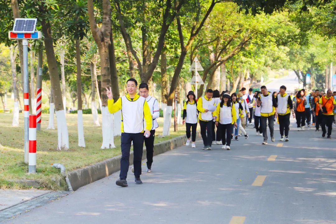 918博天堂.地砖品牌黄色团建活动